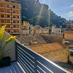 Tirella Apartment *